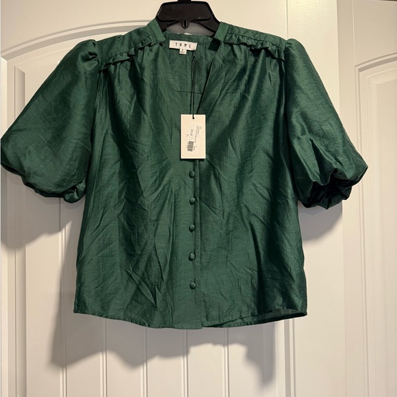 THML Tops - THML Emerald Puff-Sleeve Button-Front Top